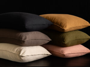 NEW IN! Almohadón Telar Liso