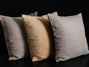NEW IN! Almohadón Lino Arpillera y Terciopelo