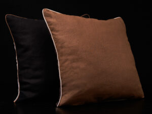 NEW IN! Almohadón Lino Liviano Bicolor