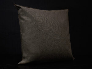 NEW IN! Almohadón Coversol