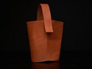 NEW IN! Matera de Cuero